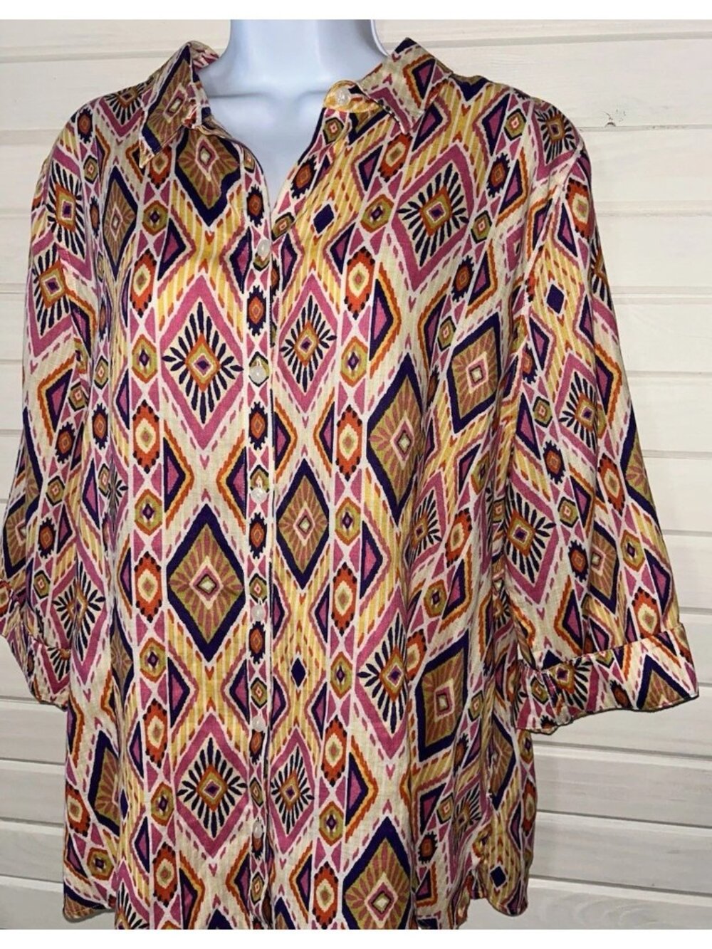 Chicos Sz 2 (LARGE) Effortless Linen Ikat Button Back Shirt No Iron Tunic EUC